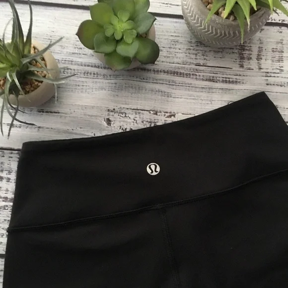 Lululemon Wunderunder Floral NWOT - Picture 6 of 8